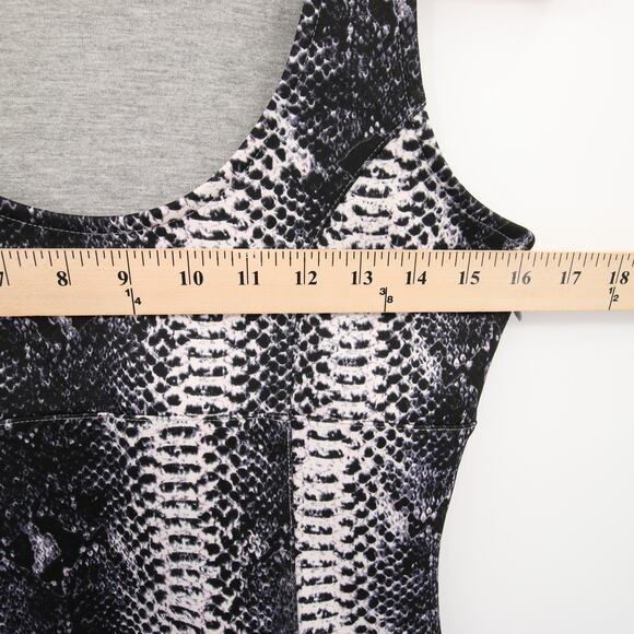 Stylestalker Dress Gray Snakeskin Print Sleeveless Mini Fit Flare Scoop Neck 2 - Picture 6 of 10